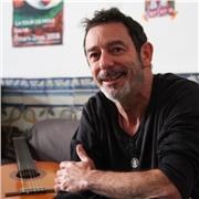 Cours de guitare, piano, Musique